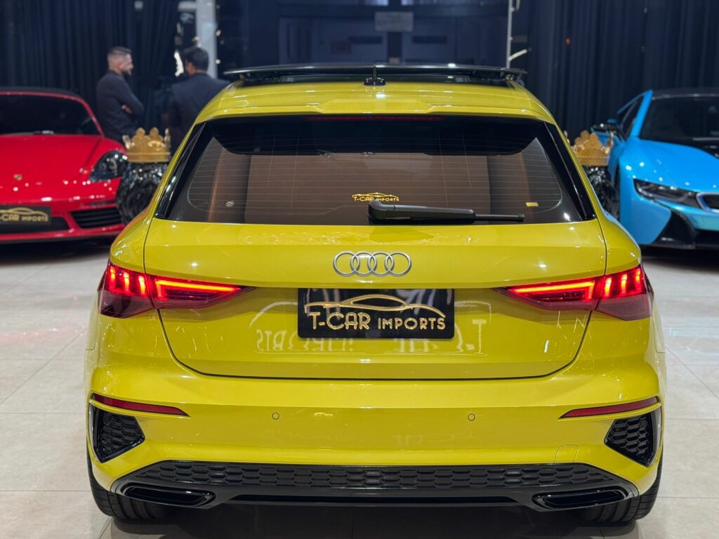 AUDI A3 2.0 40 TFSI GASOLINA SPORTBACK PERFORMANCE BLACK S-TRONIC AMARELO PITON TETO SOLAR PANORÂMICO PÁRA-CHOQUE RS3 RODAS AUDI A7 FARÓIS MATRIX PROJETO EXCLUSIVO E ÚNICO NO BRASIL